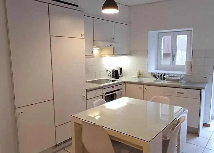 Appartement 2 Grandes Chambres Avec Balcon Cugy 照片